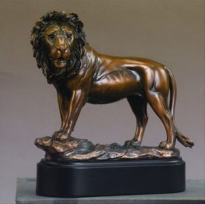 8.5" Lion Statue - Wall Street Treasures